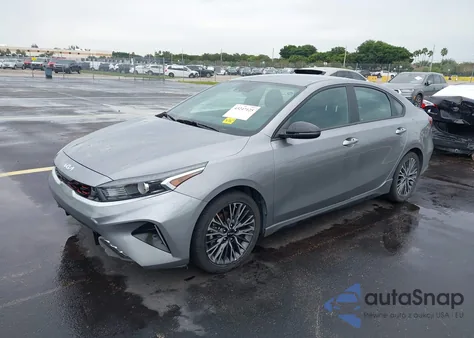 2023 Kia Forte Gt-Line из США, поврежденный, VIN 3KPF54AD9PE683919